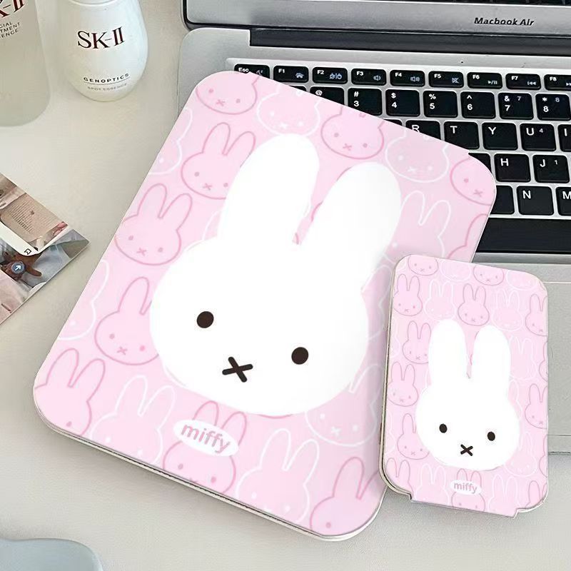 Miffy Bunny Makeup Mirror Port - Home Goods Bathroom Mirrors recensie en prijs