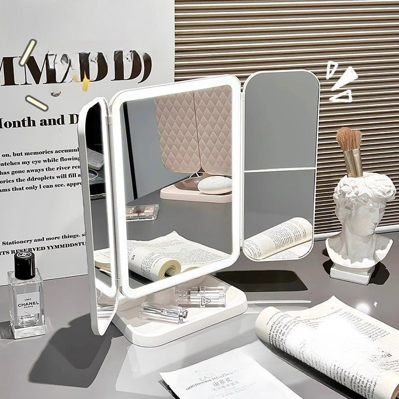 Dual Door 3-Fold Makeup Mirror - Home Goods Bathroom Mirrors recensie en prijs